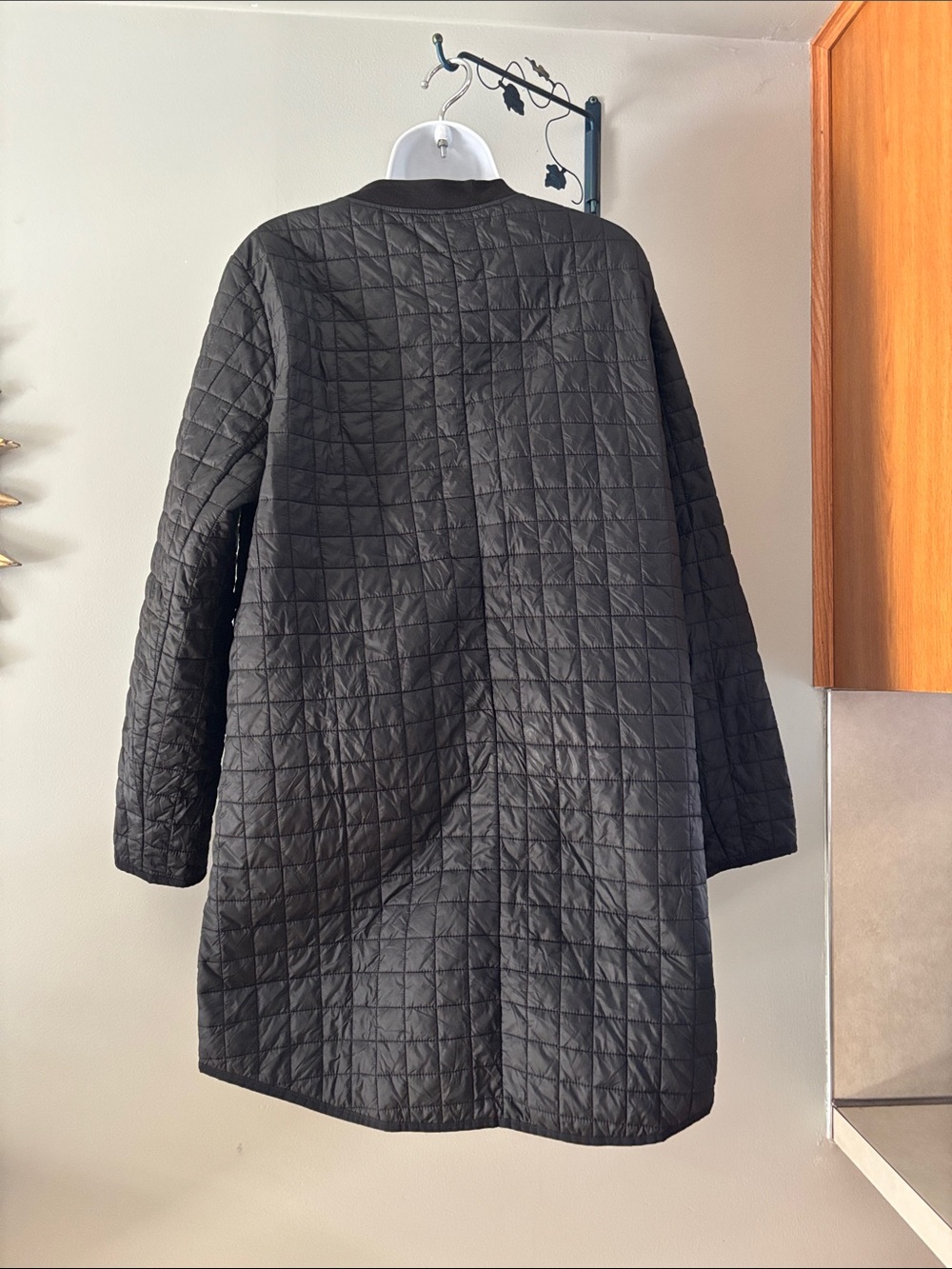 Athleta Black Grandview Prima Loft Jacket - Picture 5 of 7